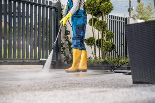 Why Choose Our Certified Pressure Washing Experts for Your Project Needs in Honaunau Napoopoo, HI?